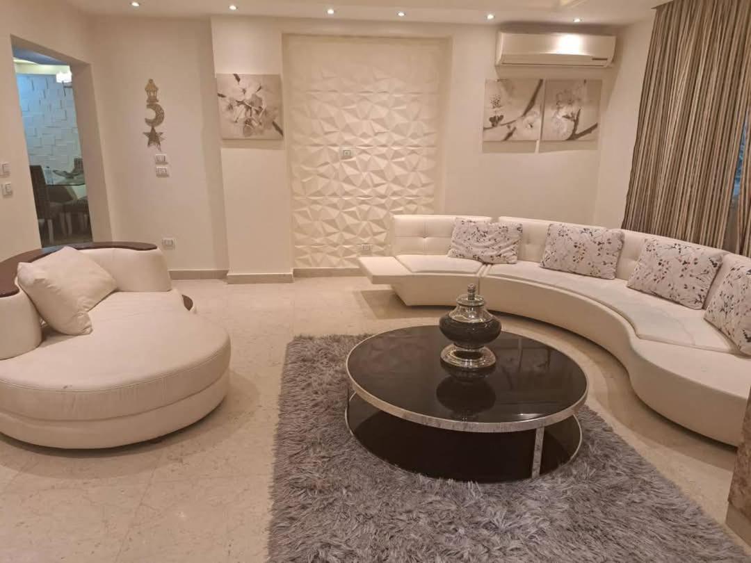 Sarayat Maadi Road 16 Cairo