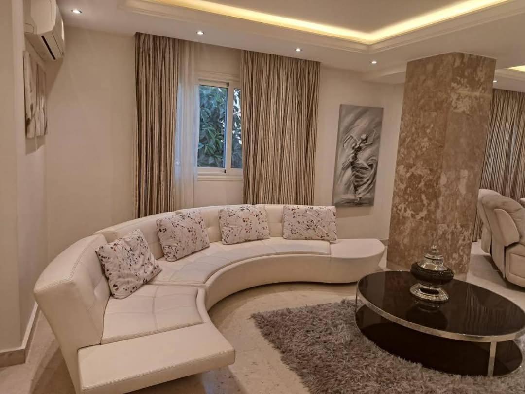Sarayat Maadi Road 16 Apartment *